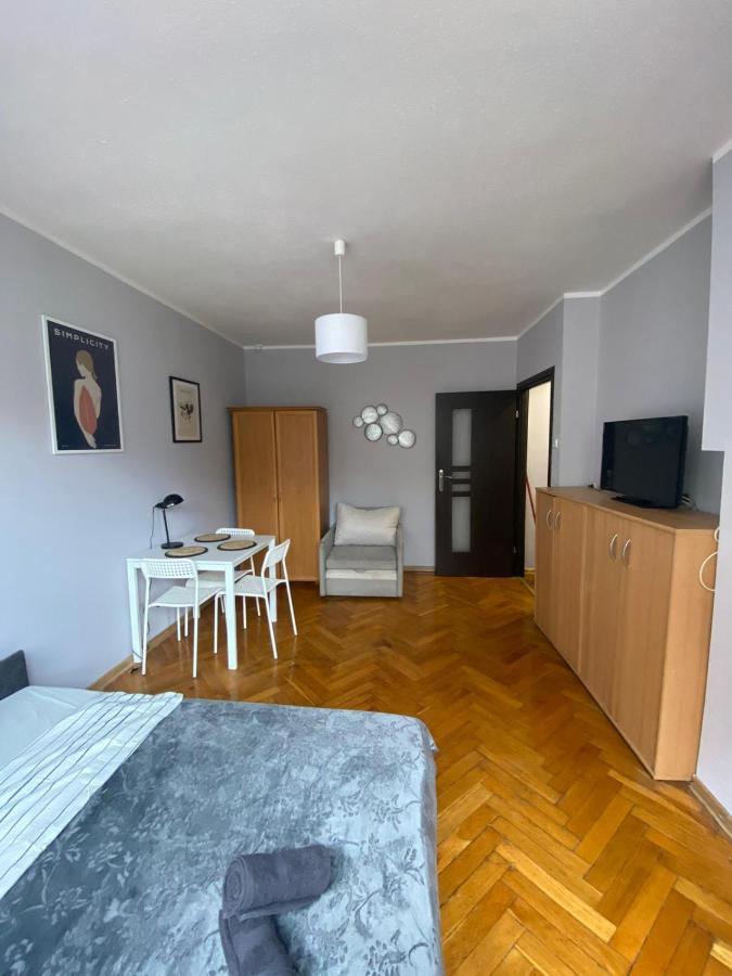 Night Host Matejki 4 Free Parking Διαμέρισμα Μπίτομ Εξωτερικό φωτογραφία